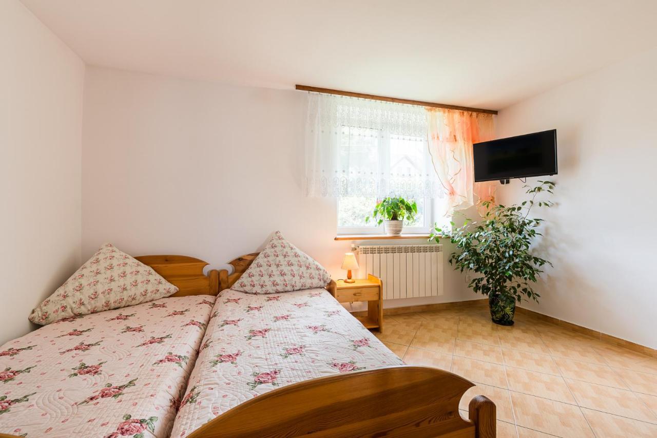 Vila Bieszczadzki Krakowiak 575-894-584 Lub 535-595-732 Polańczyk Exteriér fotografie