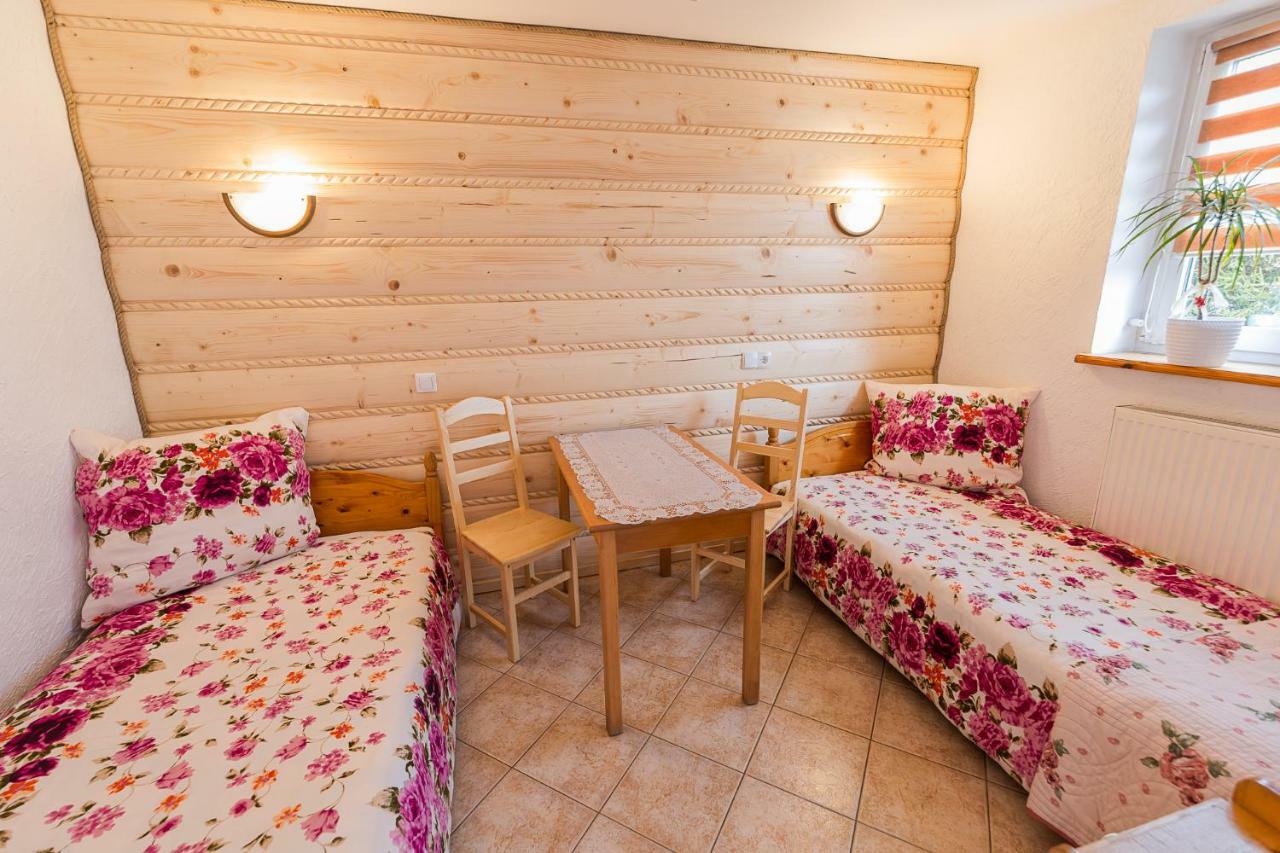 Vila Bieszczadzki Krakowiak 575-894-584 Lub 535-595-732 Polańczyk Exteriér fotografie