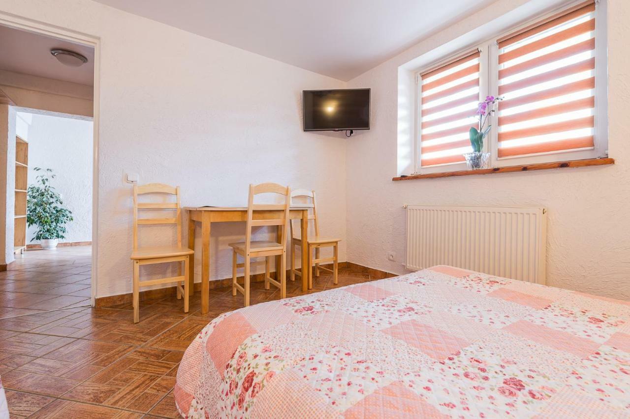 Vila Bieszczadzki Krakowiak 575-894-584 Lub 535-595-732 Polańczyk Exteriér fotografie
